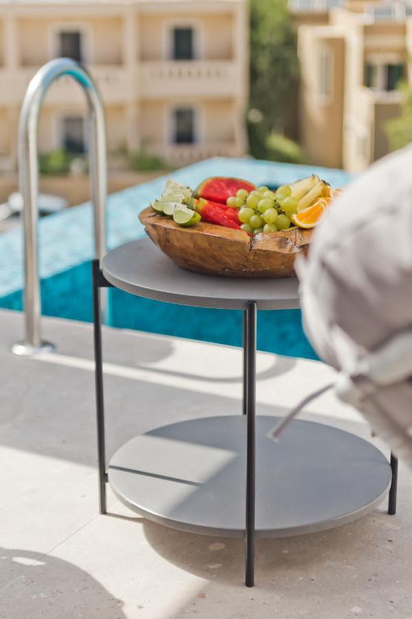Enilion Luxury Suites Kyra Panagia Exterior foto
