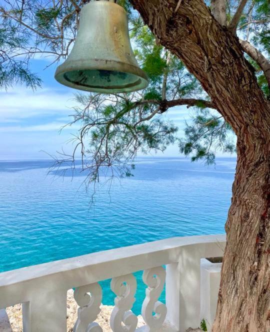 Enilion Luxury Suites Kyra Panagia Exterior foto
